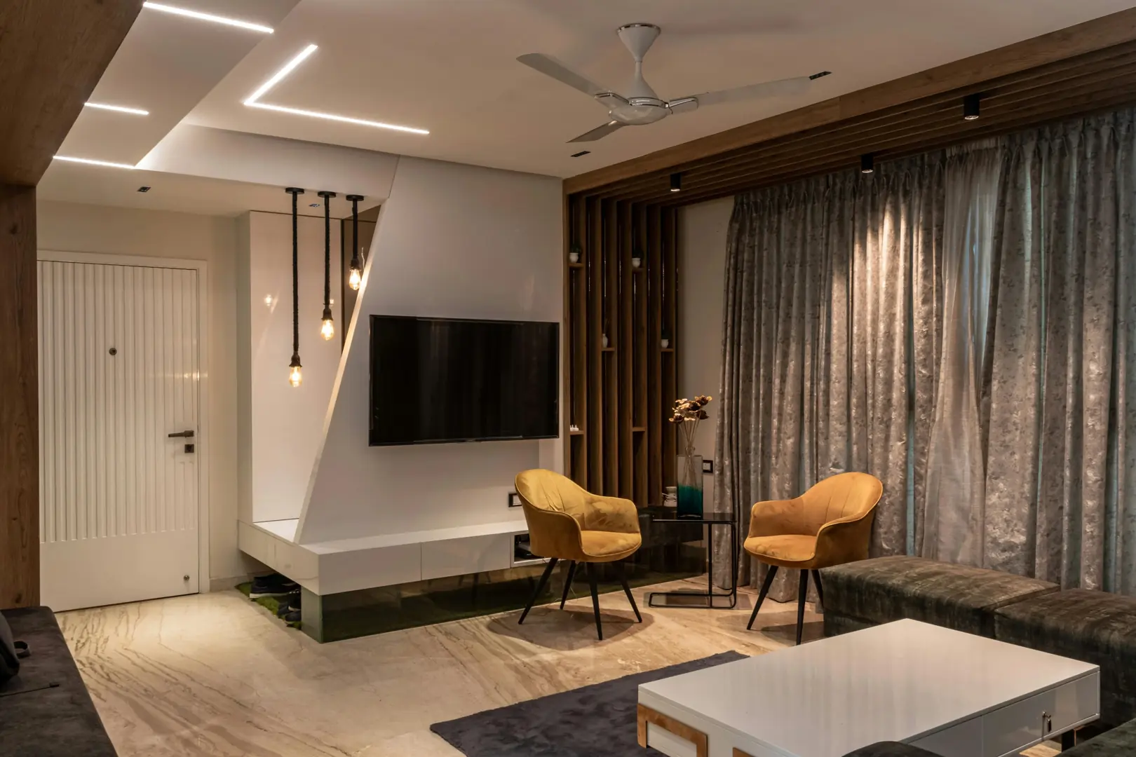 Contemporary Apartment